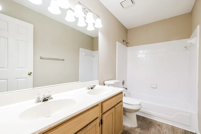 Building Photo - 2025 Eagle Nest Bluff NW