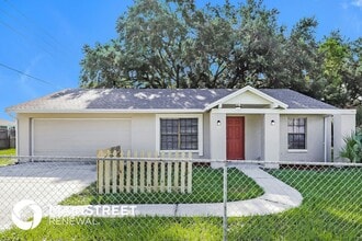 Building Photo - 7231 Fox Chase Dr
