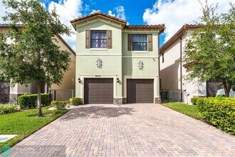 Building Photo - 4851 NW 57th Ct