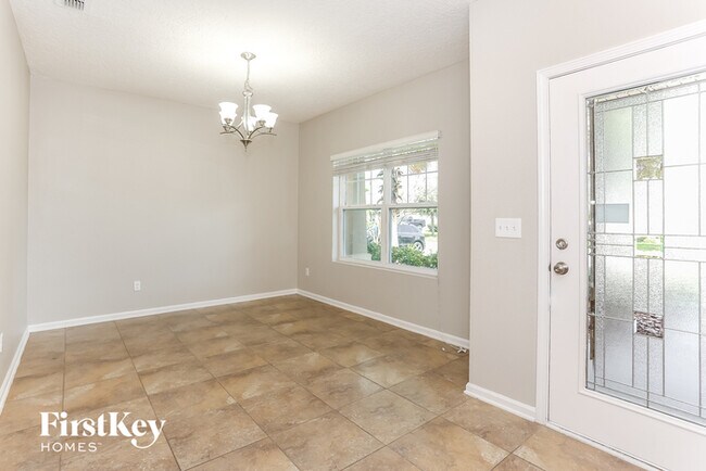 Foto del edificio - 16240 Dowing Creek Dr
