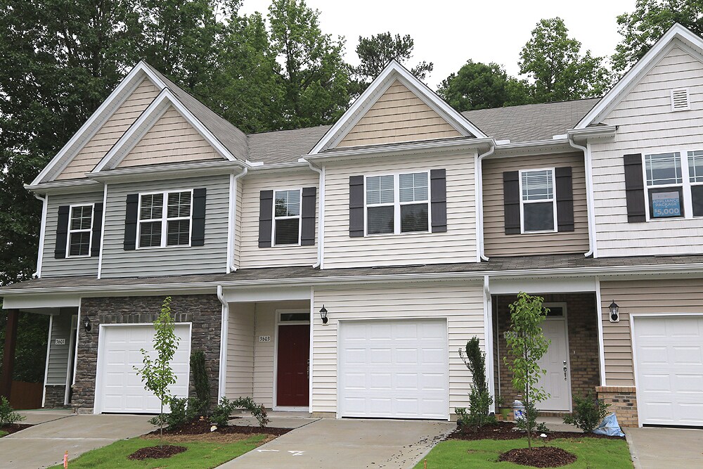 Foto principal - 3603 Water Mist Ln