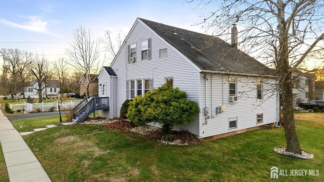 Building Photo - 58 Brotherhood St