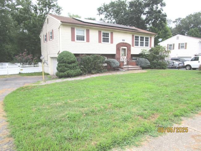Building Photo - 36 Andover