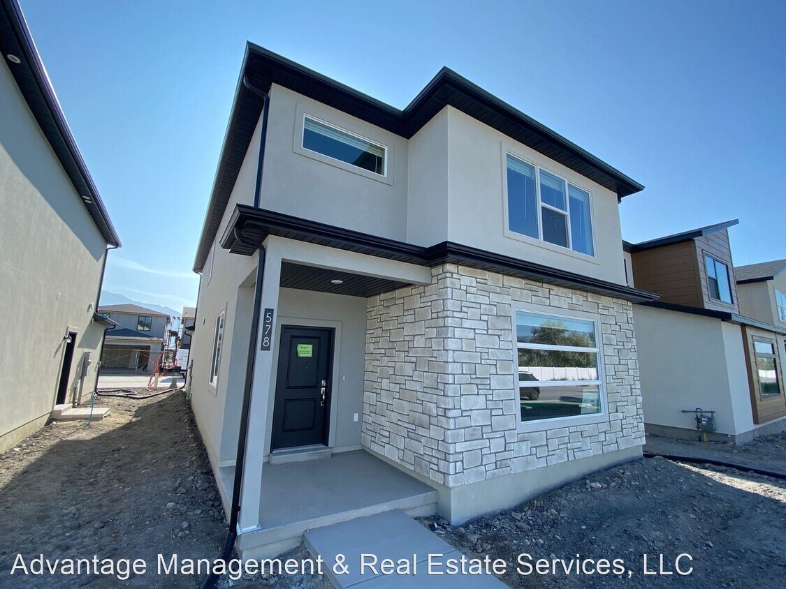 Primary Photo - 3 br, 2.5 bath House - 578 S 1080 W