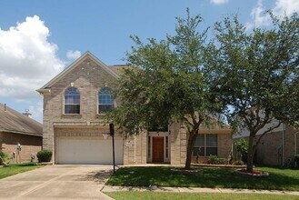 Building Photo - 15114 Brookwood Bridge Ln