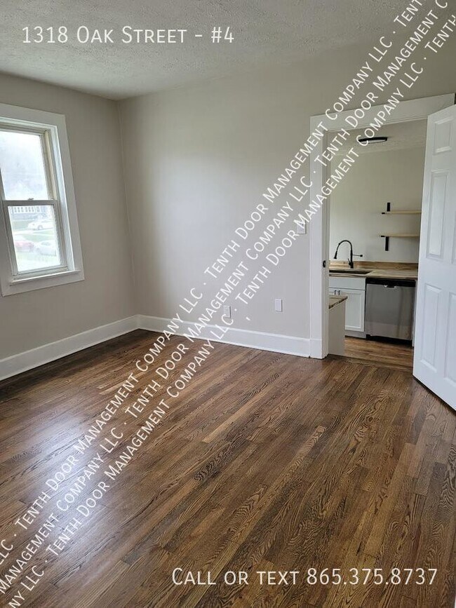 Foto del edificio - 1318 Oak St