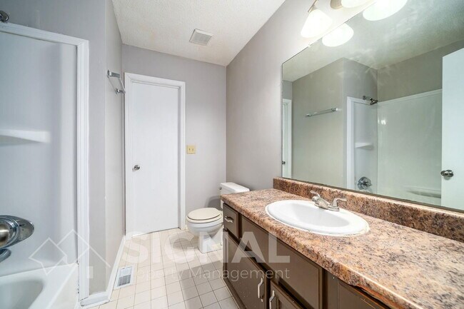 Foto del edificio - 1267 Magnolia Pl