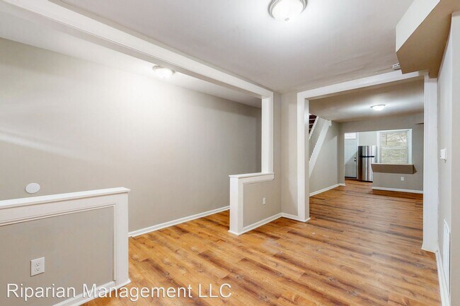 Building Photo - 3 br, 1 bath House - 3156 Elmora Ave
