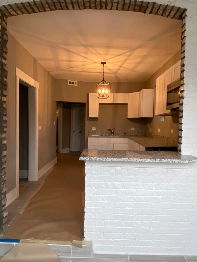 Foto principal - 7944 S Bishop St