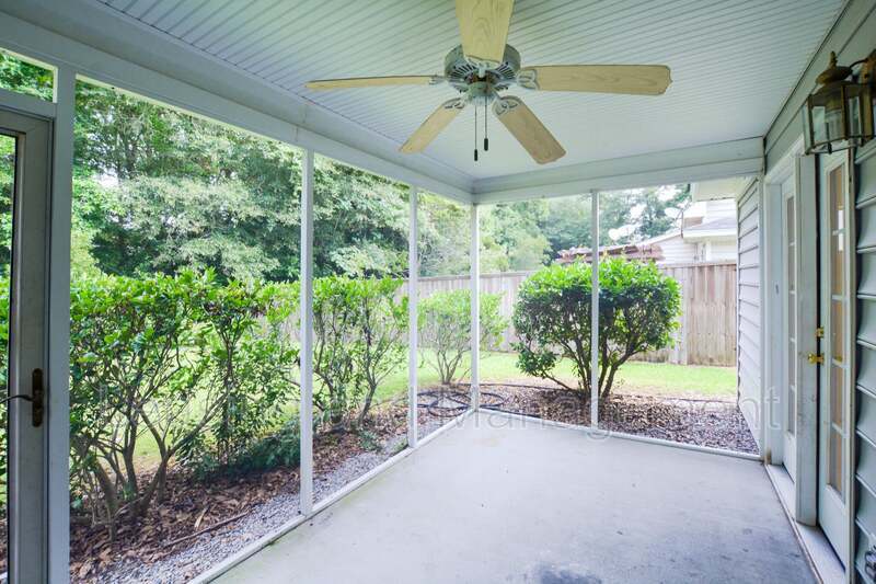 Foto del edificio - 1324 Fenwick Plantation Rd