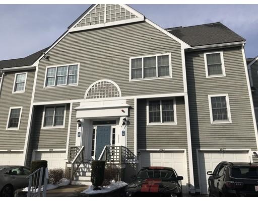 Primary Photo - 700 Shore Dr