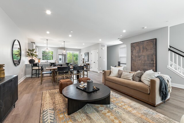 Foto del edificio - 5424 Old Orchard Rd