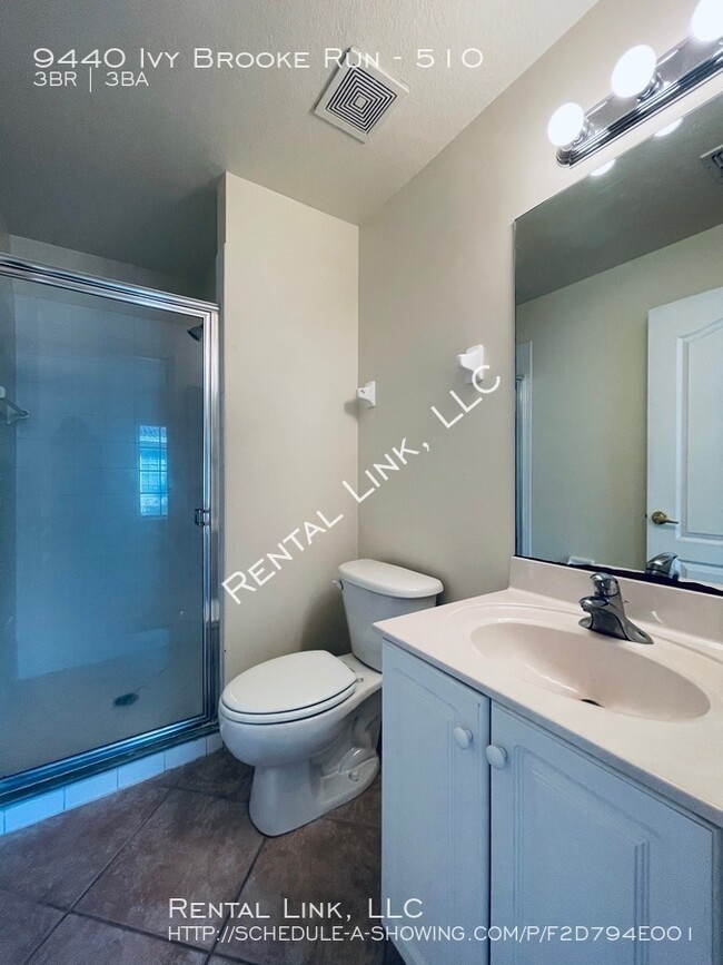 Foto del edificio - 9440 Ivy Brook Run
