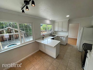 Primary Photo - 4 br, 2 bath House - 1008 Fox Meadow Way