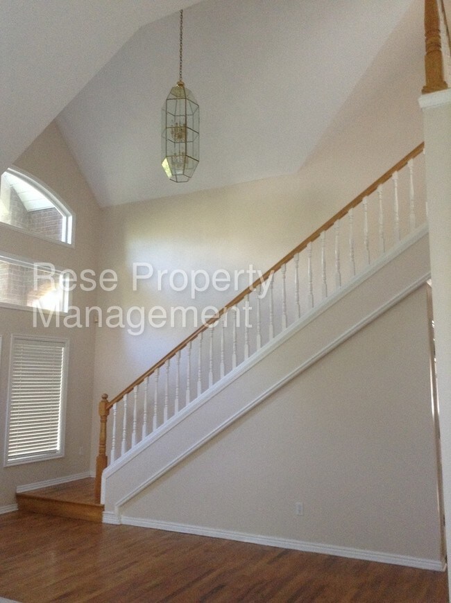 Foto del edificio - Beautiful Cottonwood Heights Home