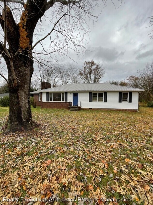 1900 Old Niles Ferry Rd, Maryville, TN 37803 House for Rent in