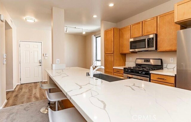 Foto del edificio - 6001 Crescent Prk E