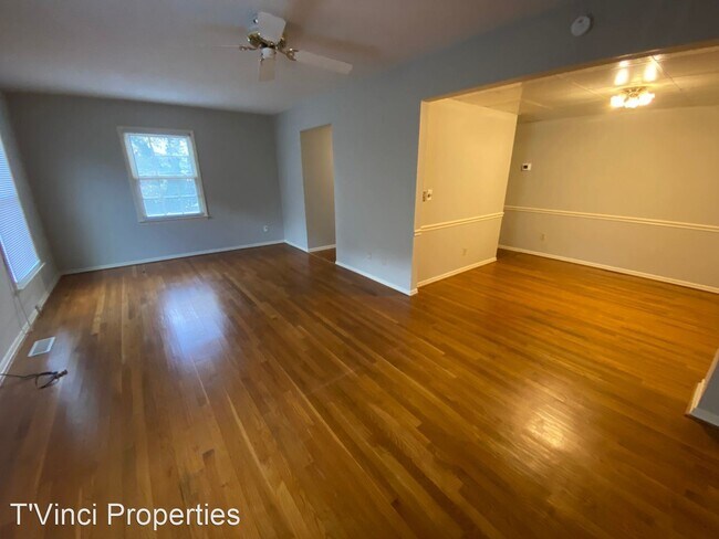 Foto del edificio - 3 br, 3 bath House - 3219 Regents Park Lan...