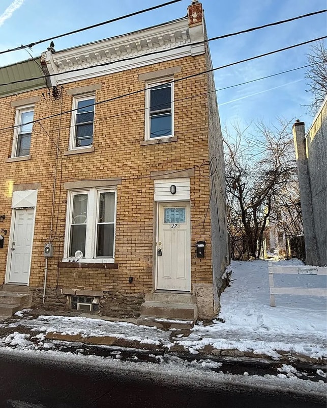 Photo - 25 E Abbottsford Ave House