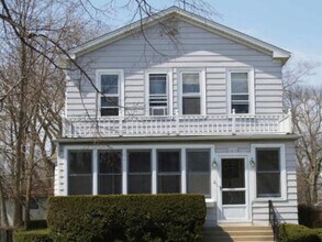 Building Photo - 1310 Wilmette Ave