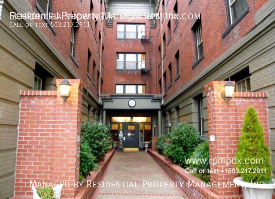 Primary Photo - 2109 NW Irving St