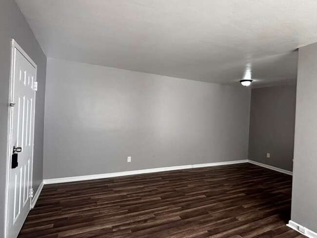 Photo - 13955 Superior Rd (East Cleveland, OH) Apartment