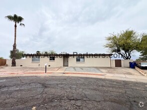 Building Photo - 9741 Stoner Pl