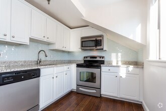 Bowdoin School Apartments photo'