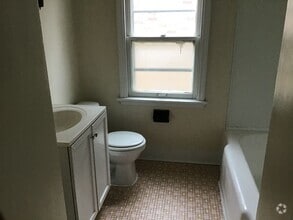 Building Photo - 3139 N 44th St