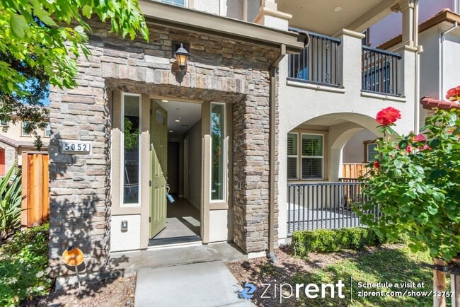 Building Photo - 5052 Edenvale Ave