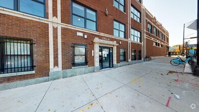 Building Photo - 1745 W Touhy Ave