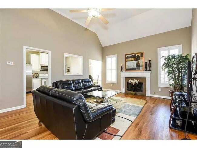 Foto del edificio - 2479 Sandstone Pl NE