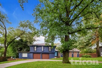 Building Photo - 8940 Nall Ave