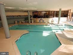 Foto del edificio - 5903 Mt Eagle Dr