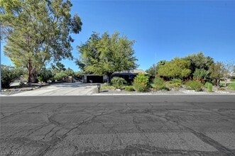 Building Photo - 3310 W Mardon Ave