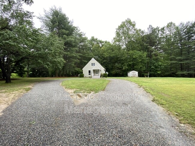 Building Photo - 16317 Maple Dr