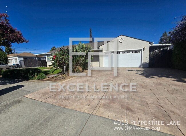 Foto del edificio - 4013 Peppertree Lane-
