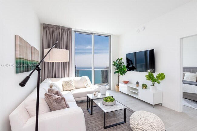 Foto del edificio - 4010 S Ocean Dr