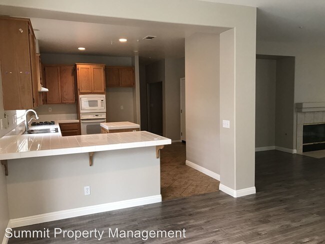 Foto del edificio - 4 br, 2.5 bath House - 821 Olivia Drive