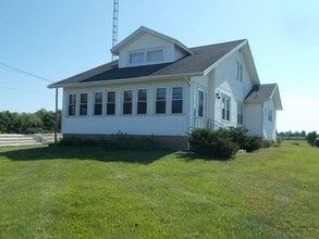 Building Photo - 3611 Chester Blvd