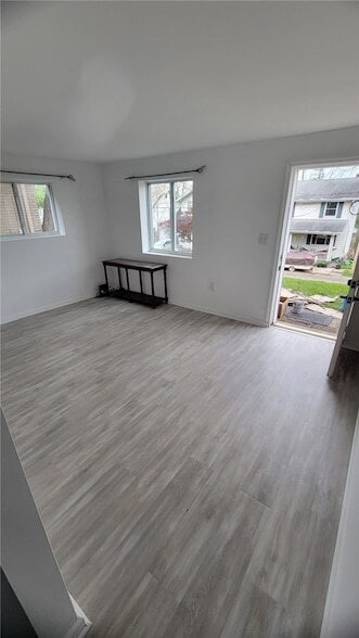 Photo - 4461 Highridge St Apartment