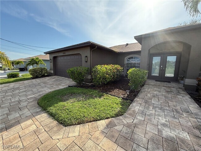 Foto del edificio - 3005 SW 8th Pl