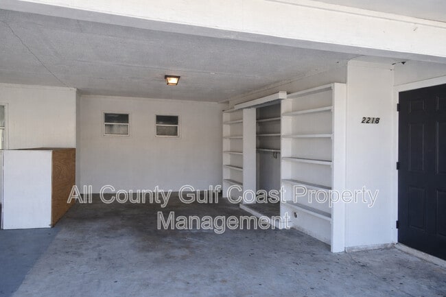 Building Photo - 2218 Flamingo Blvd