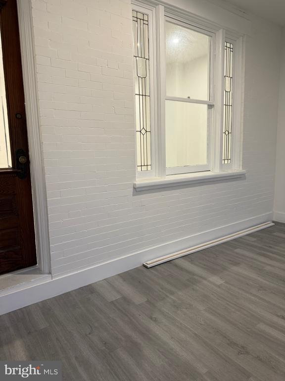 Foto del edificio - 5857 Angora Terrace