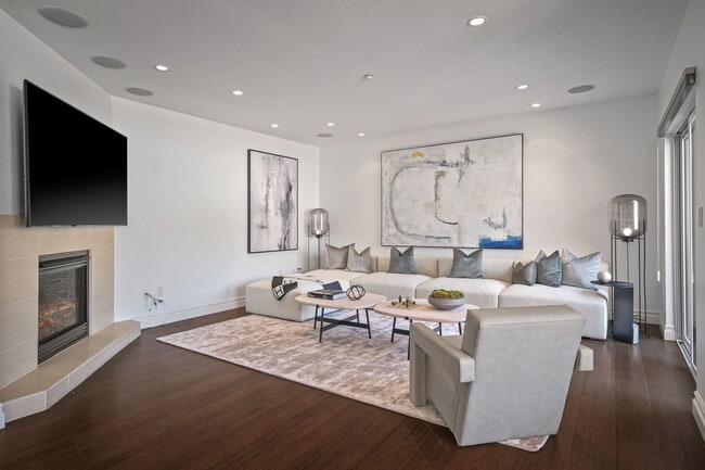 Foto del edificio - 1248 Laurel Ave