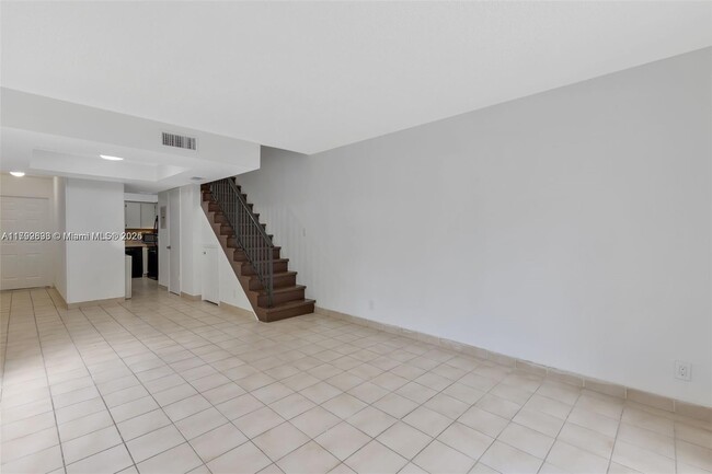 Foto del edificio - 6141 SW 42nd Ct