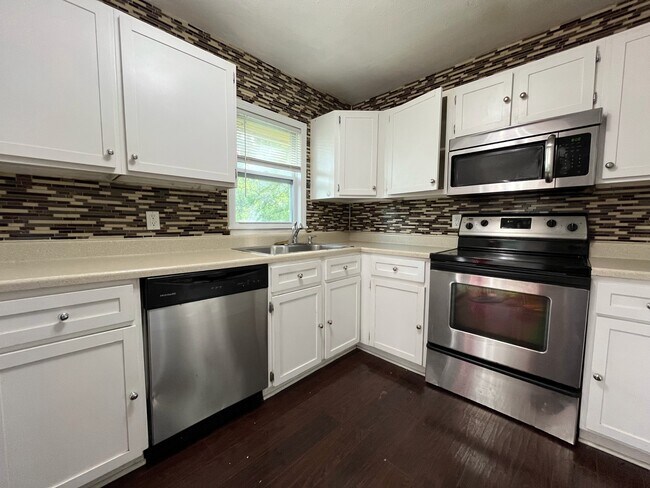 Foto del edificio - 7208 SW 16th St