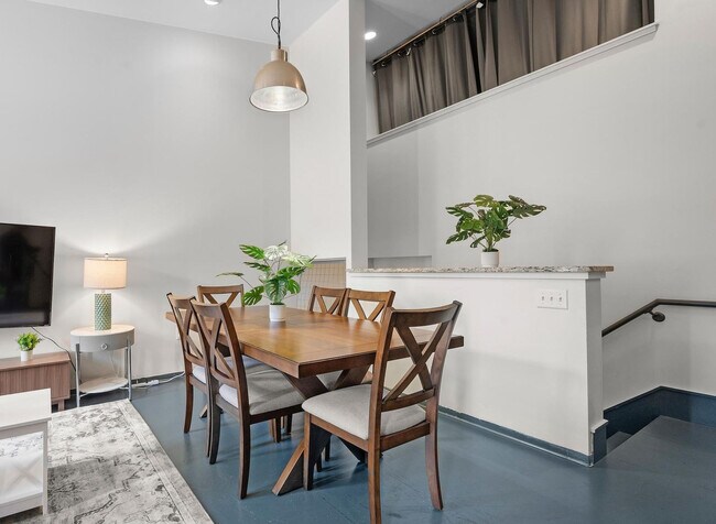 Foto del edificio - 160 E Berkeley St