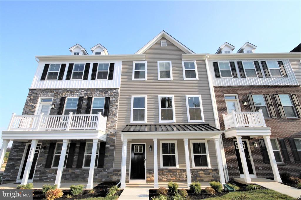 Foto principal - 4856 Stump Rd