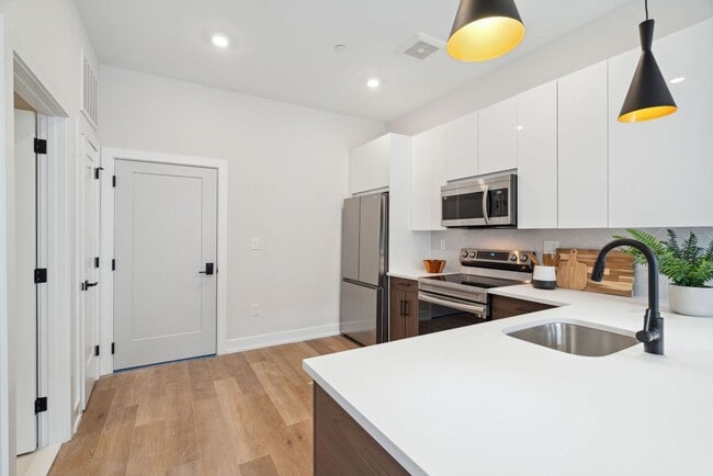 Interior Photo - The Weston